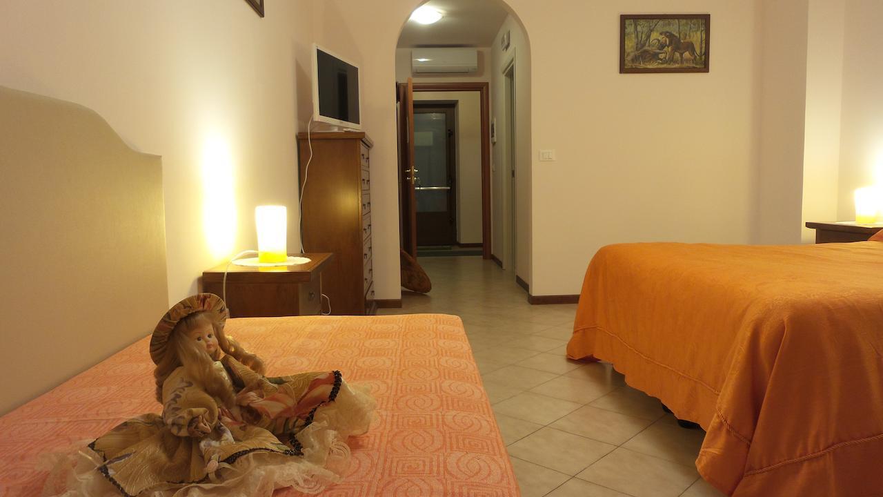 Affittacamere Villa Serafini Remanzacco Habitación foto